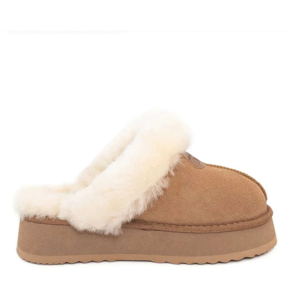 UGG- Premium Platform Scuff- Chestnut - Picture 6 of 8